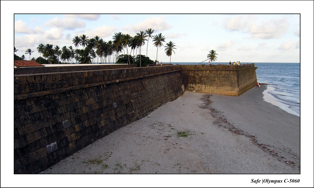 2005 - 11 - Itamaraca - forte orange 08.JPG